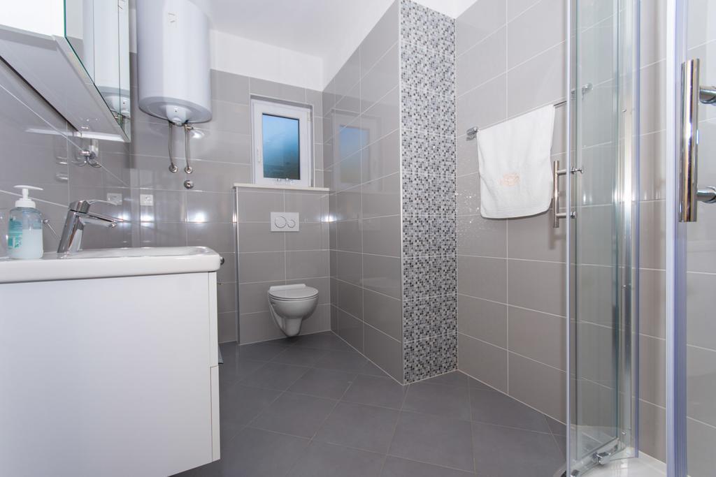 Apartmani Gaube Trogir Exterior photo