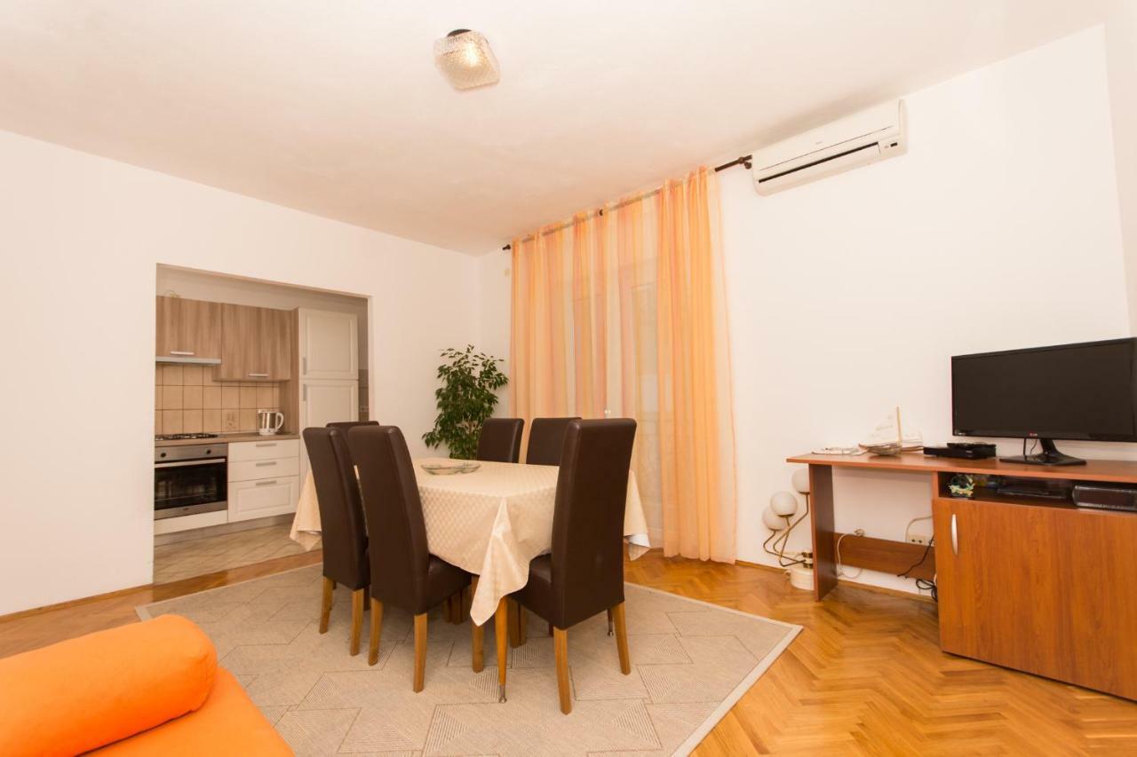 Apartmani Gaube Trogir Exterior photo
